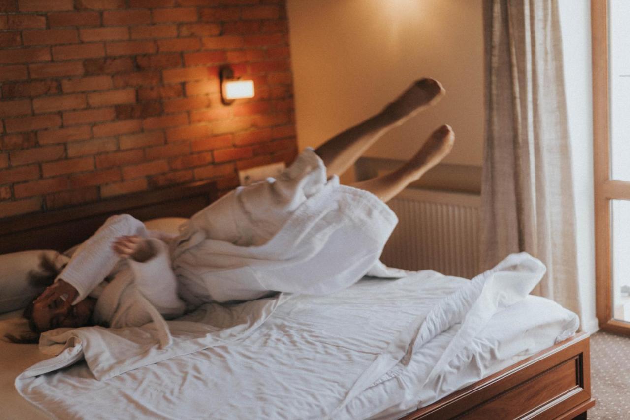Geneva Park Hotel オデッサ エクステリア 写真