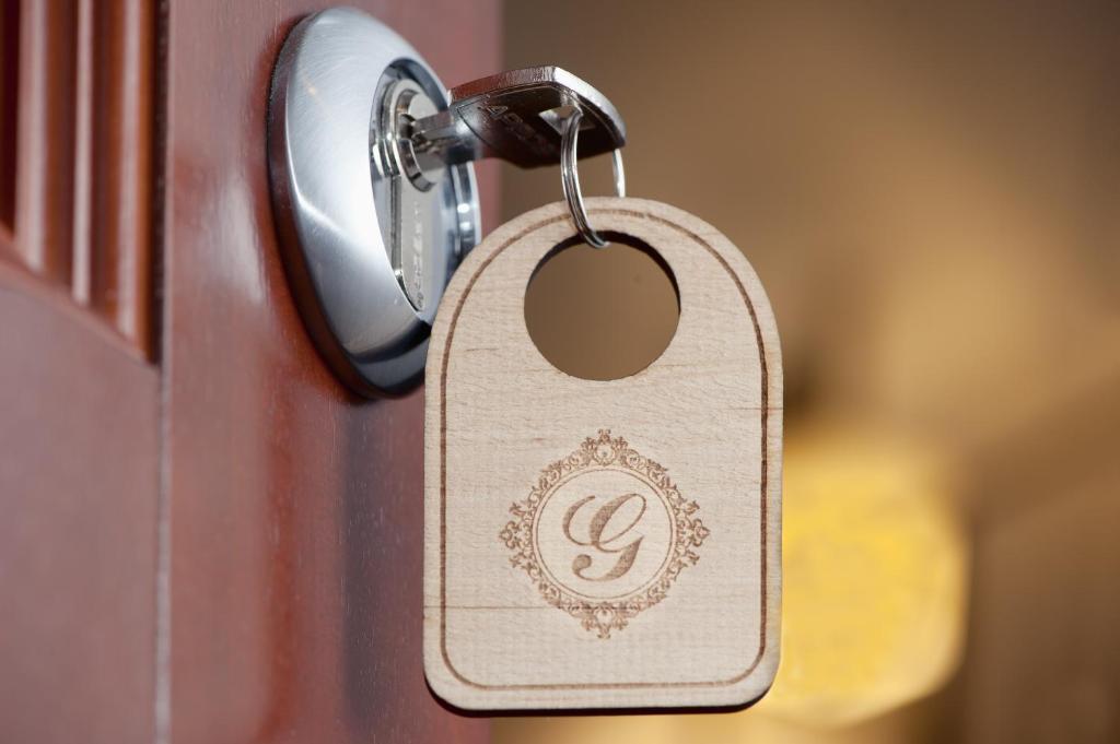 Geneva Park Hotel オデッサ エクステリア 写真