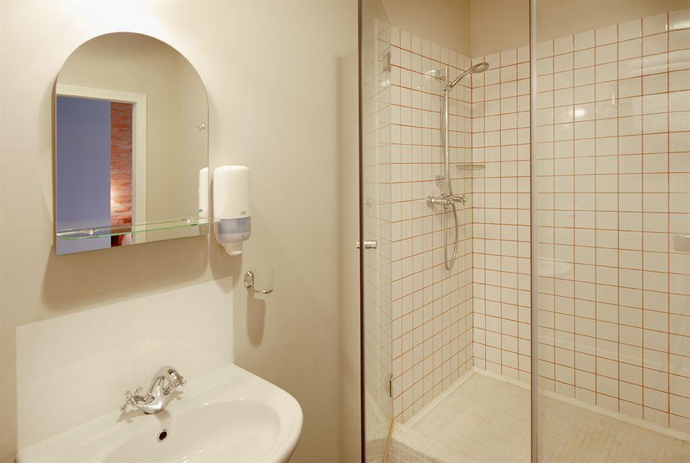 Geneva Park Hotel オデッサ エクステリア 写真