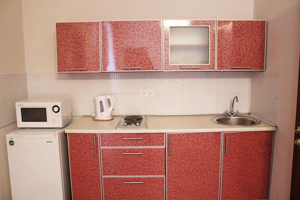 Geneva Park Hotel オデッサ エクステリア 写真
